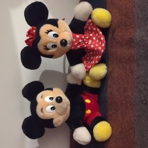 Vintage Mickey and Minnie mouse toys from 1990.